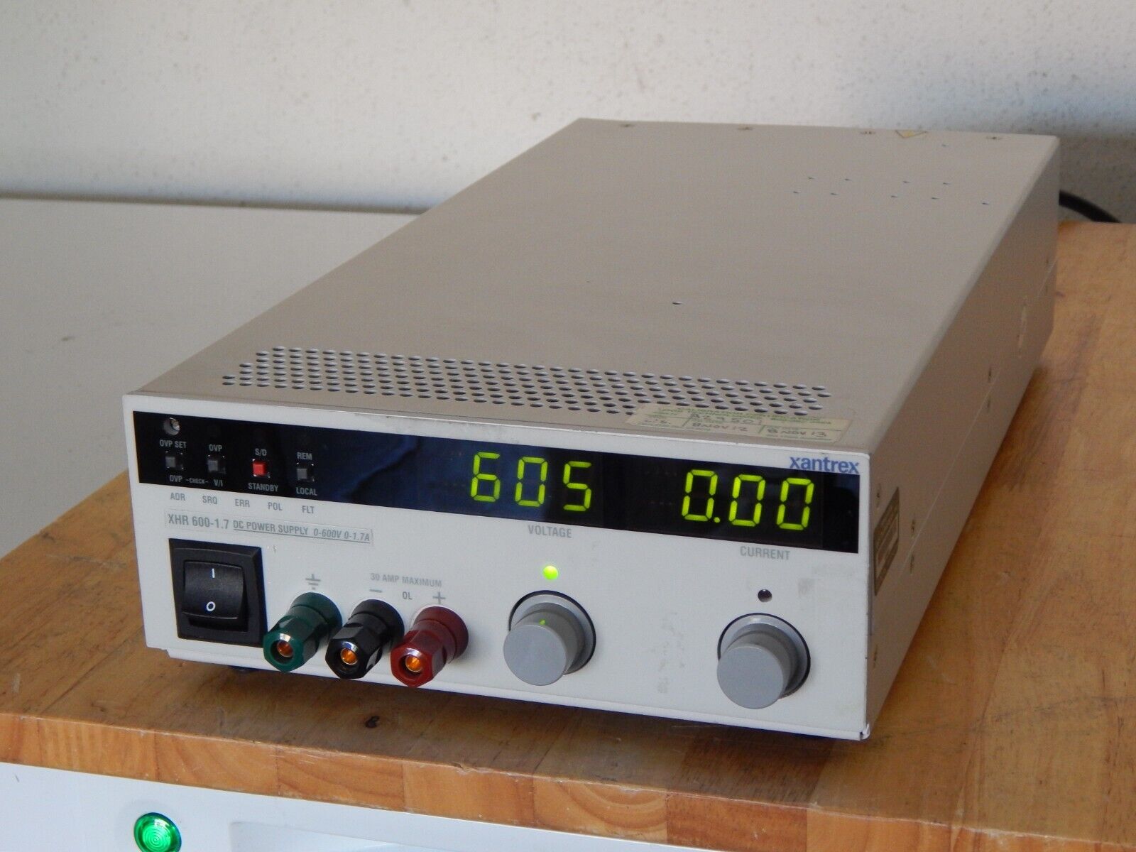 XHR600-1.7 DC Power Supply 0-600V 0-1.7A 1000W XHR600-1.7 DC Power Supply 0-600V 0-1.7A 1000W